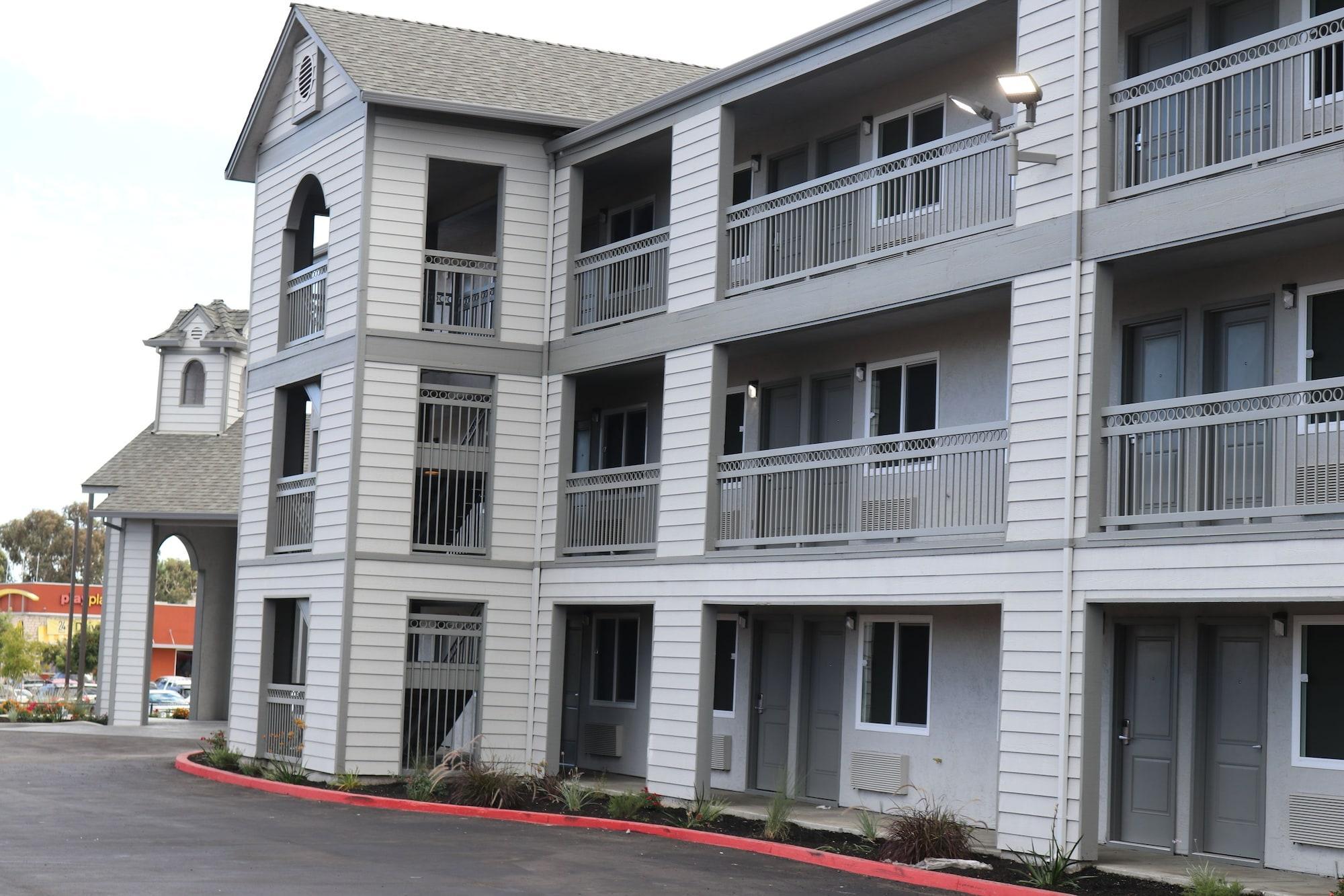 Comfort Inn Antioch Exterior photo