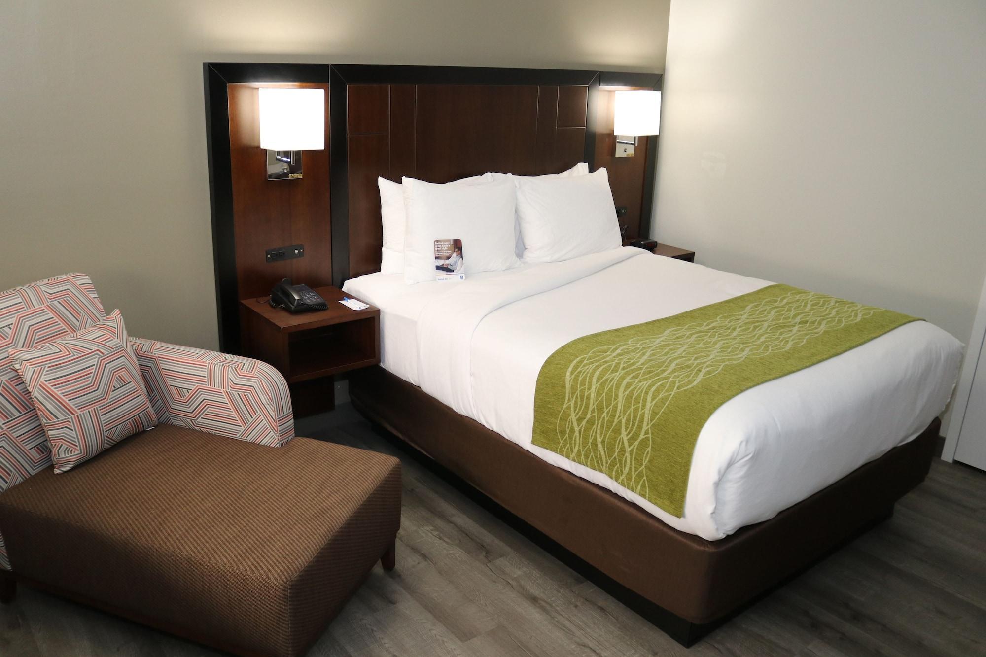 Comfort Inn Antioch Exterior photo