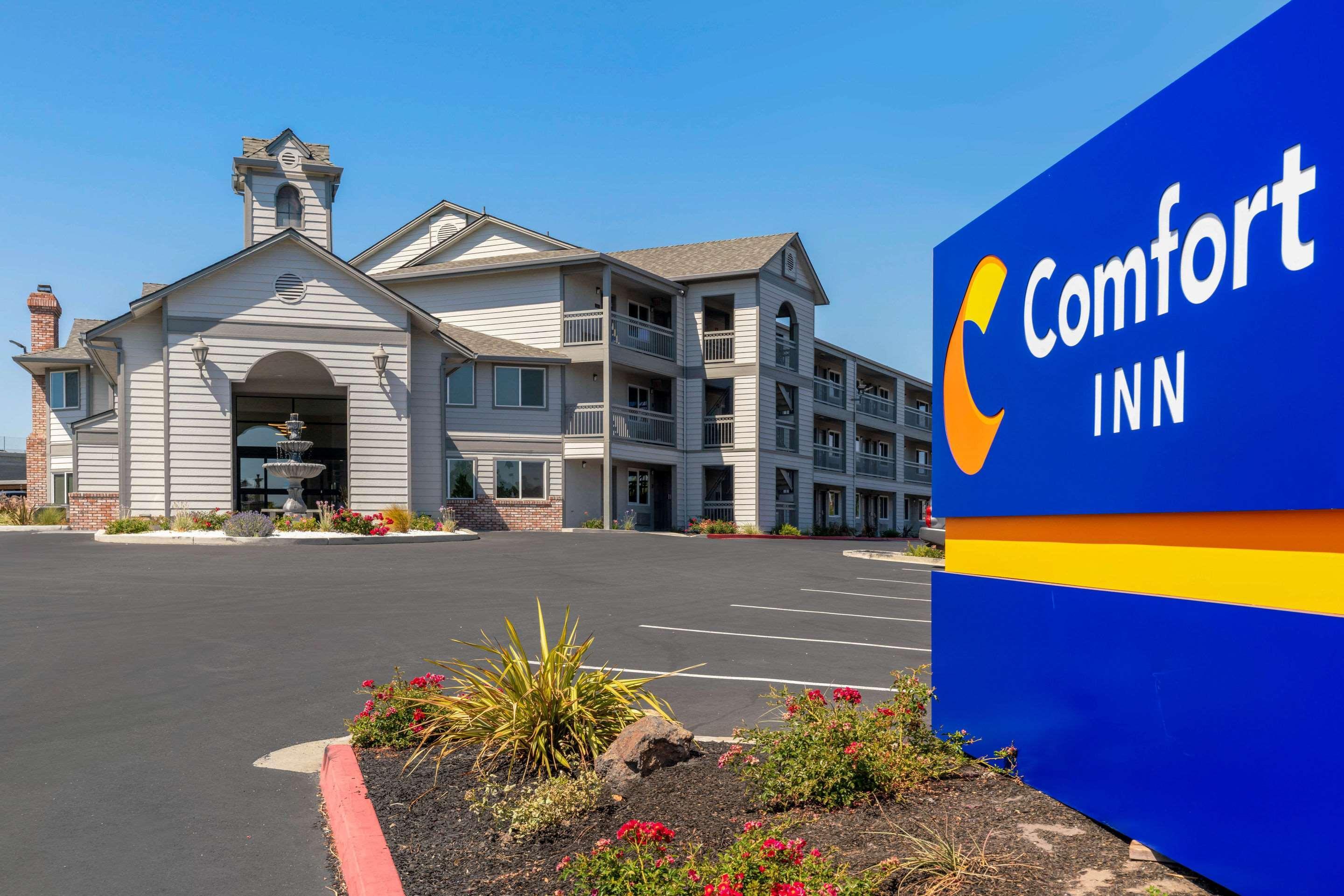 Comfort Inn Antioch Exterior photo