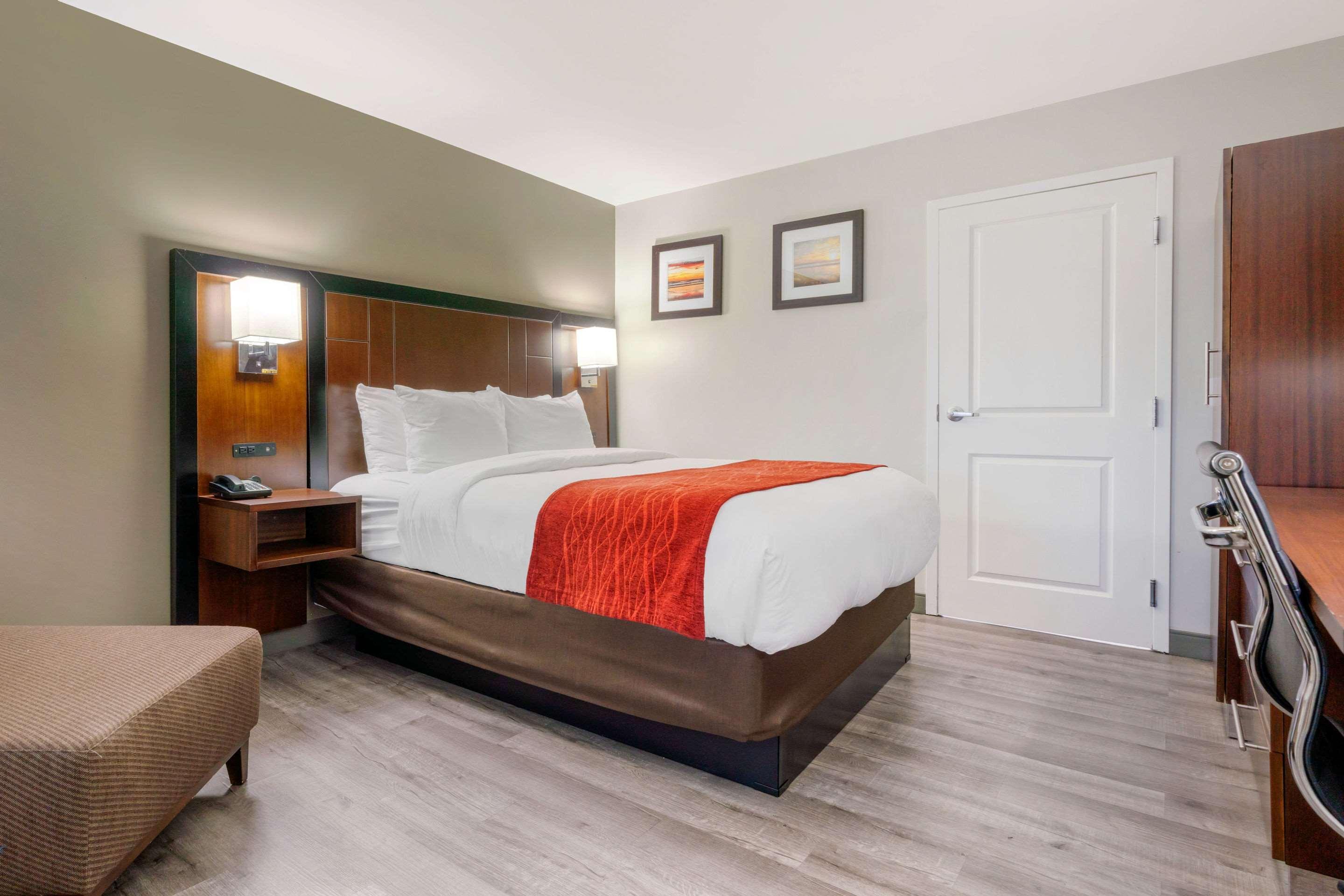 Comfort Inn Antioch Exterior photo